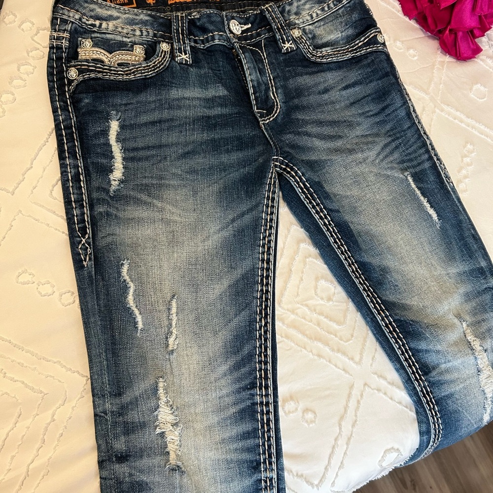 Rock Revival Alina Mid-rise skinny ankle jeans. Almost brand new !